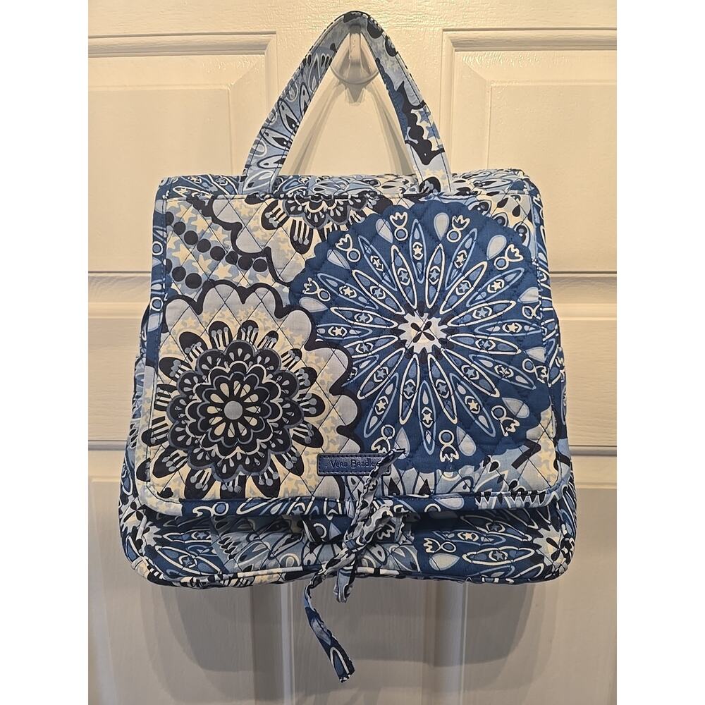 Vera Bradley Hanging Travel Organizer Blue Medallion EUC